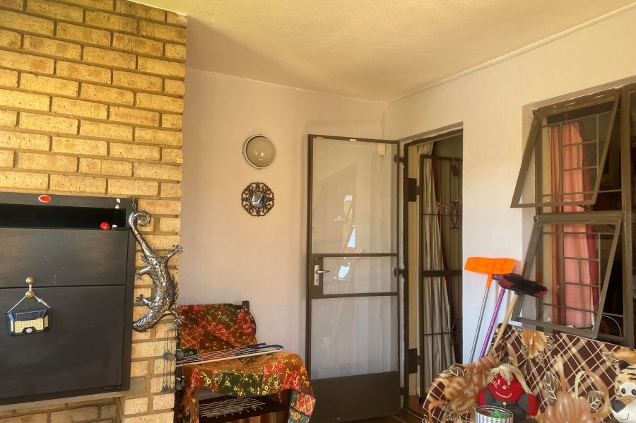 2 Bedroom Property for Sale in Vaalpark Free State